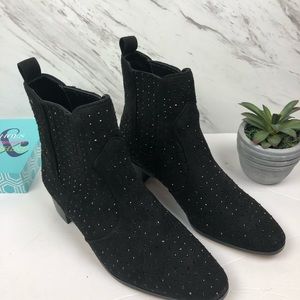 BCBG ankle boots, sz 9 1/2B